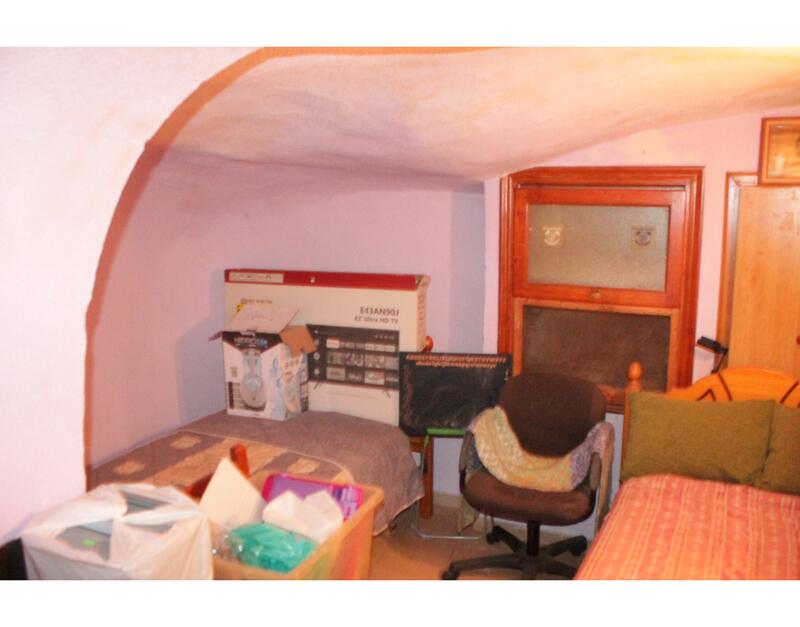 4 slaapkamer Grotwoning Te koop