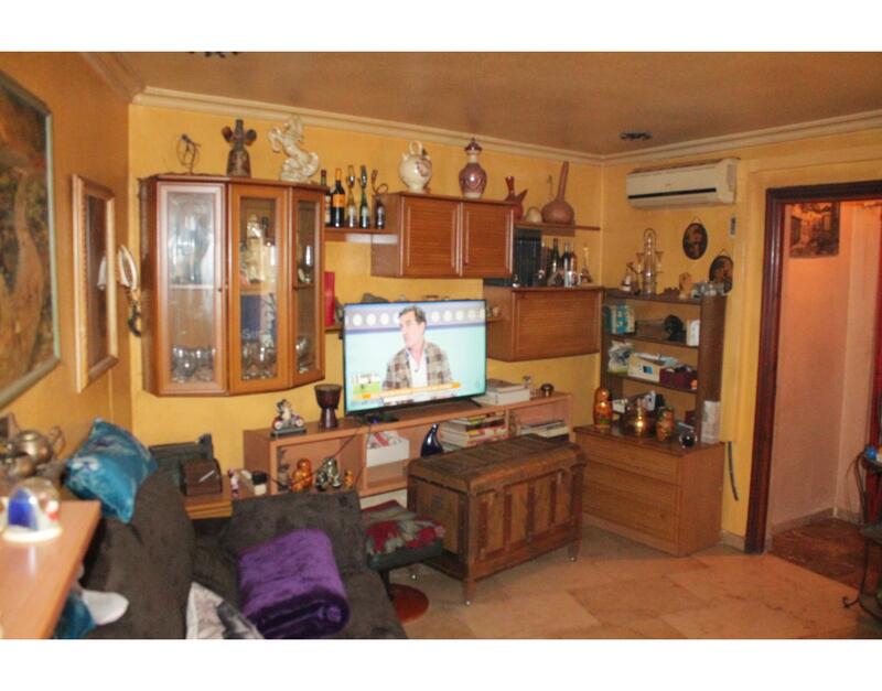 4 slaapkamer Grotwoning Te koop