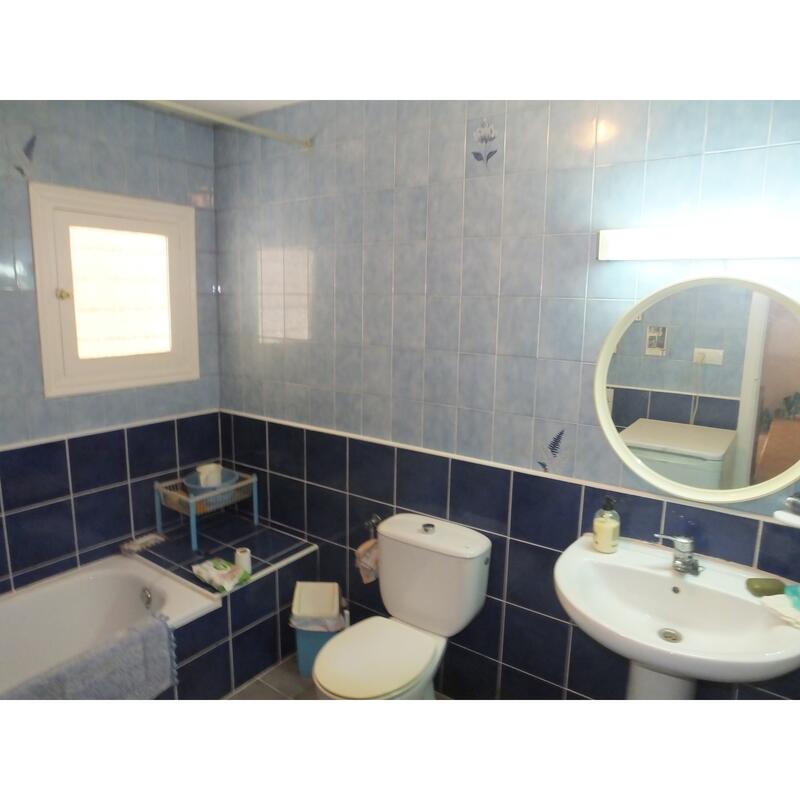 4 Cuarto Villa en venta
