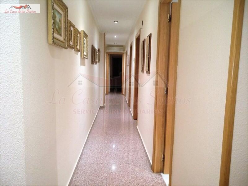 4 slaapkamer Appartement Te koop