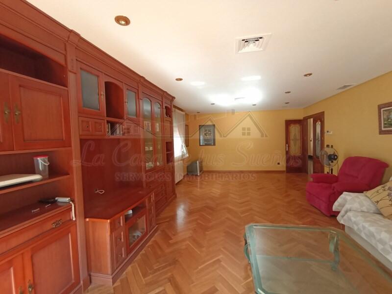 4 bedroom Villa for sale