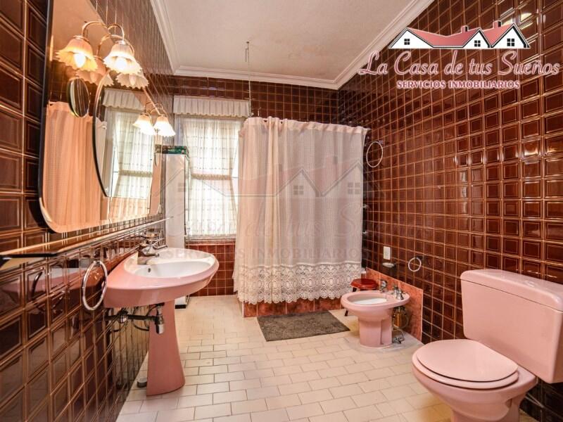4 Schlafzimmer Stadthaus zu verkaufen