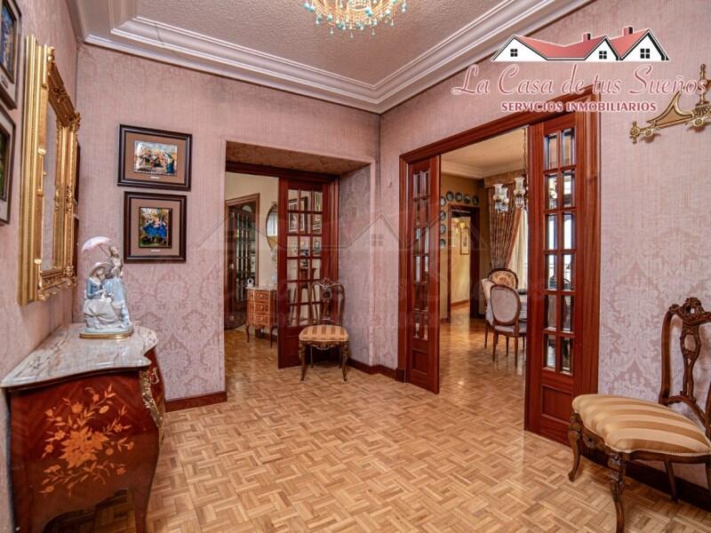 4 Schlafzimmer Stadthaus zu verkaufen