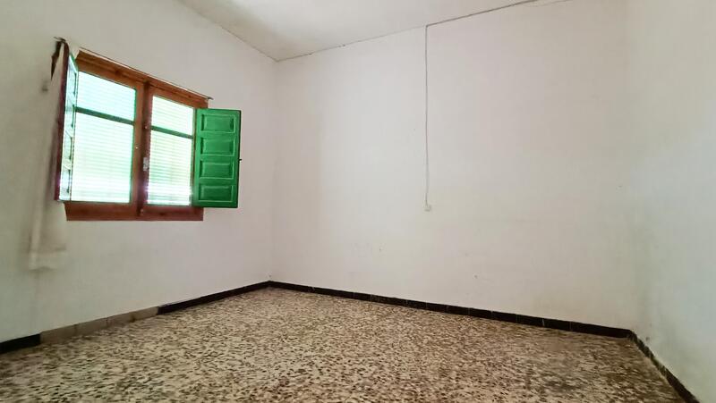 3 спальная комната вилла продается