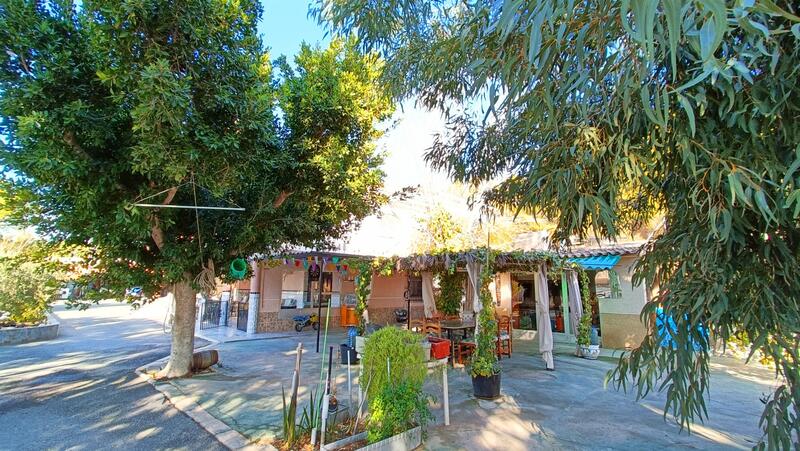 4 bedroom Villa for sale