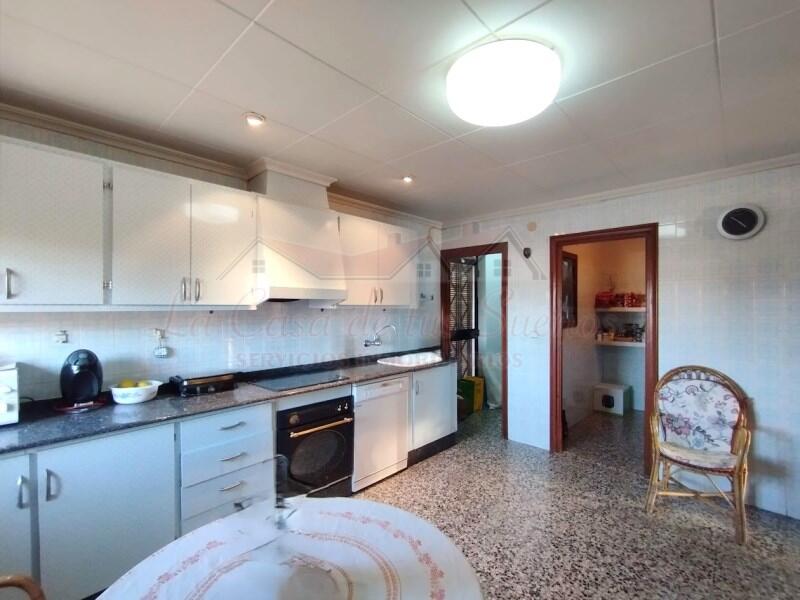 4 bedroom Villa for sale