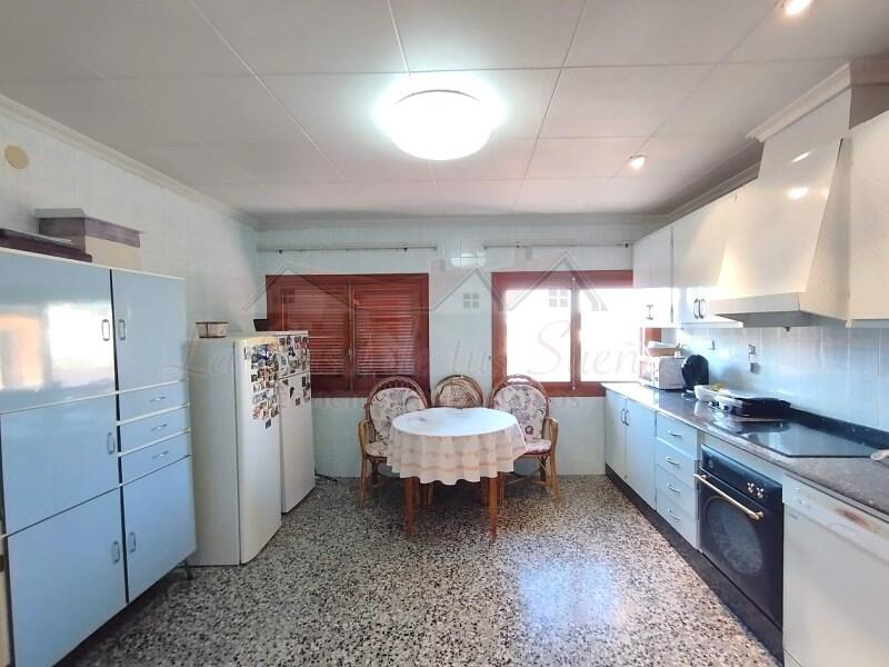 4 bedroom Villa for sale