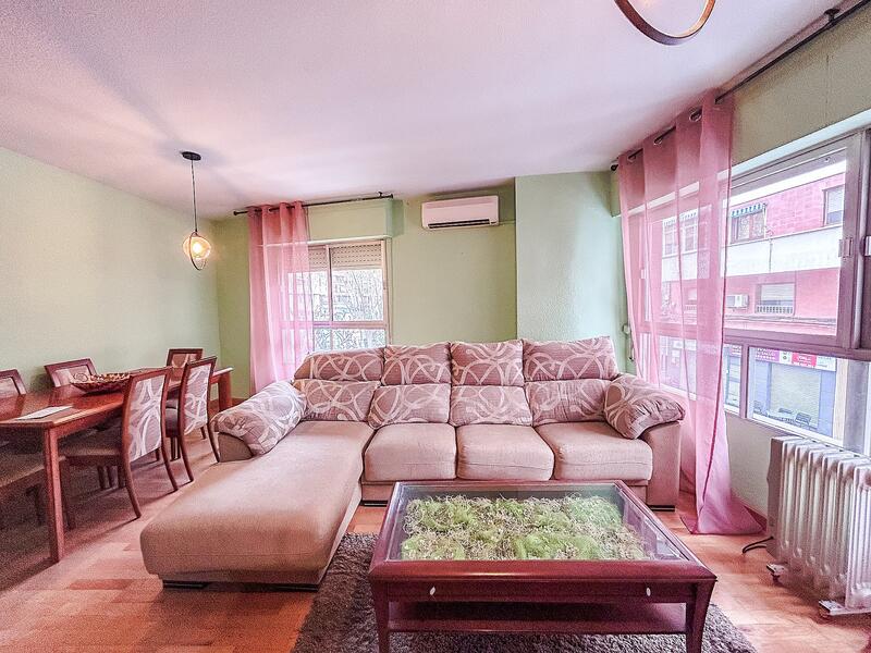 3 bedroom Apartment for sale