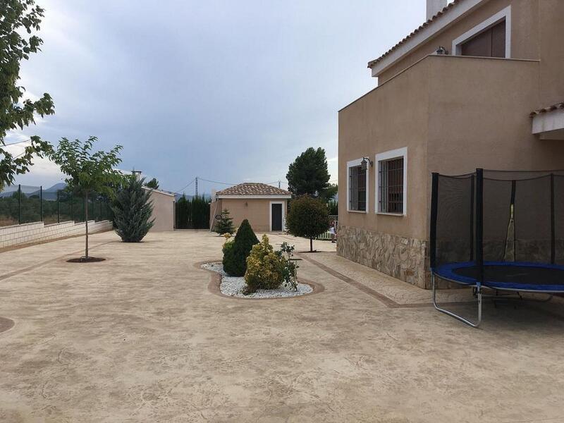 5 Schlafzimmer Villa zu verkaufen