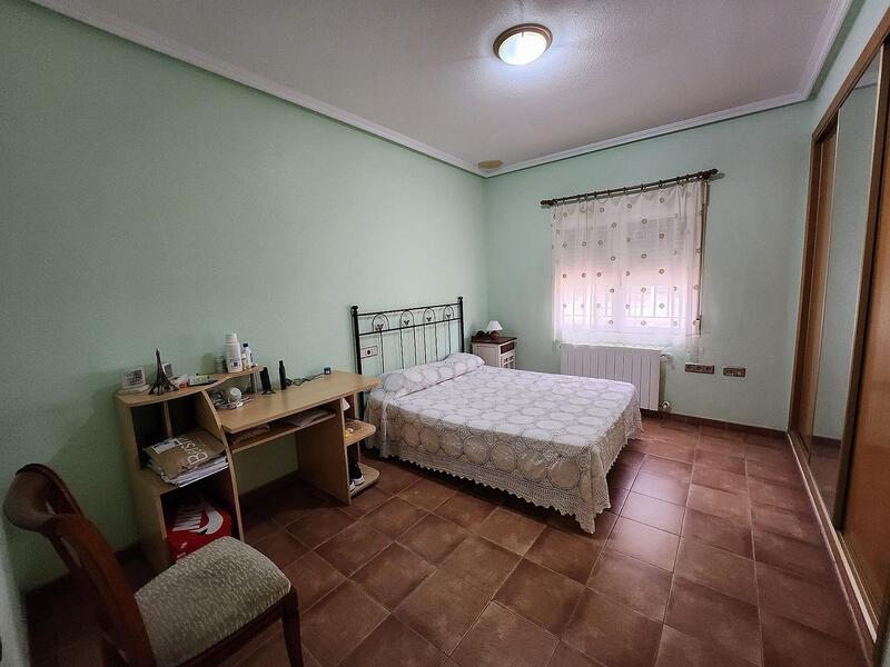 4 Schlafzimmer Villa zu verkaufen