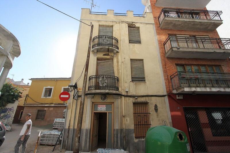 Maison de Ville à vendre dans Villena, Alicante