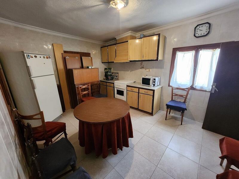 5 Schlafzimmer Stadthaus zu verkaufen
