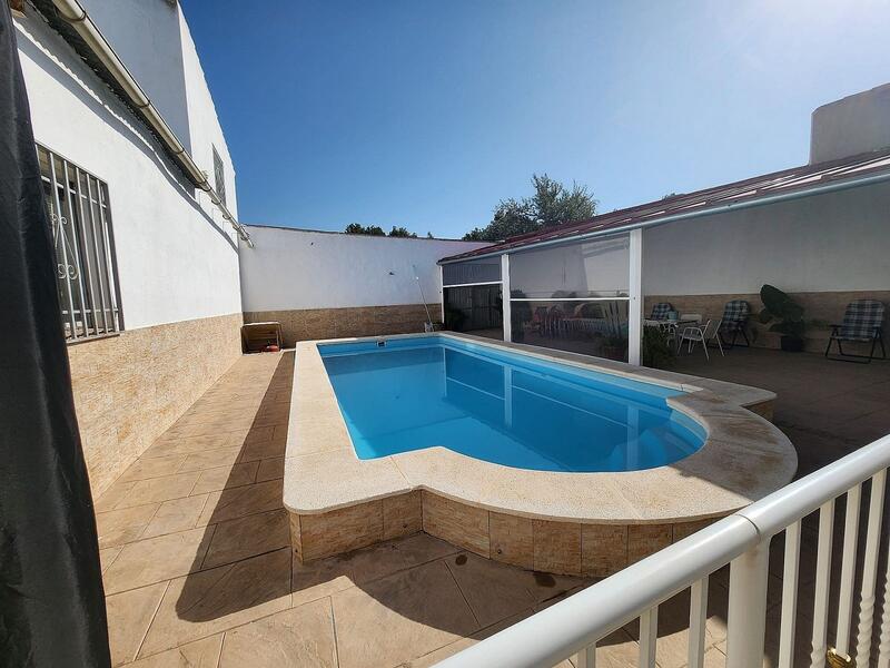 7 chambre Auberge à vendre