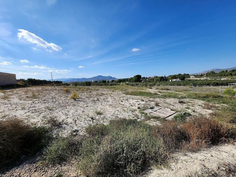 2 bedroom Land for sale