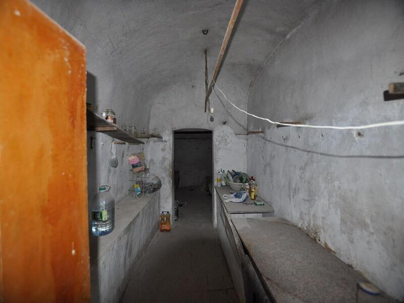 5 Cuarto Casa Cueva en venta