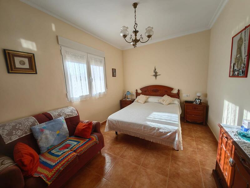 3 bedroom Country House for sale