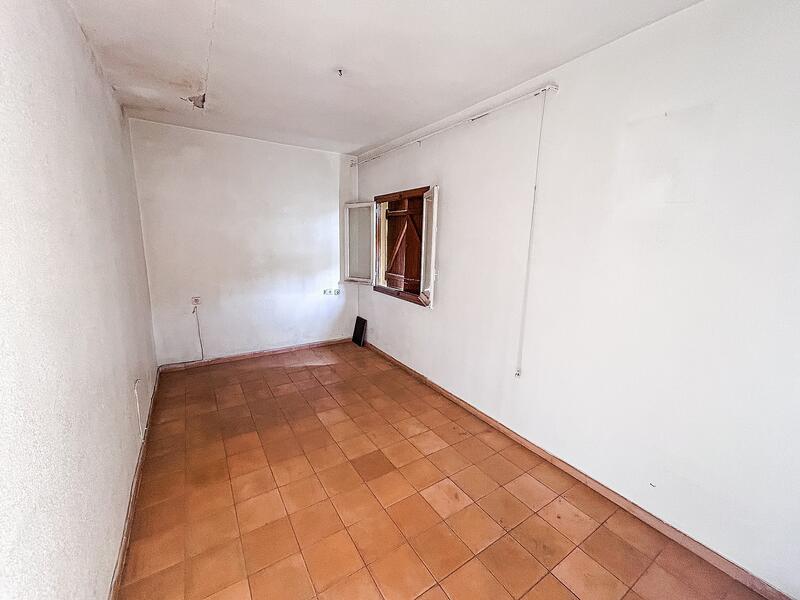 6 soverom Herregård til salgs