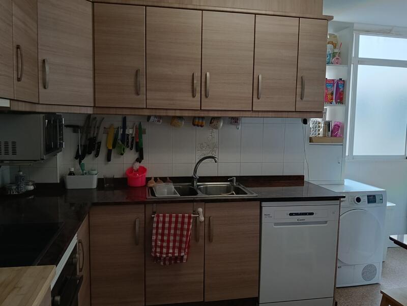 3 bedroom Apartment for sale