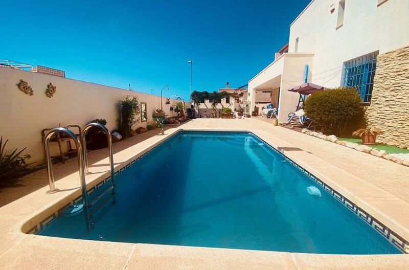 3 slaapkamer Villa Te koop