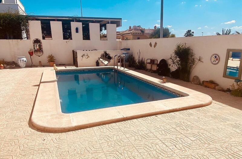 3 slaapkamer Villa Te koop