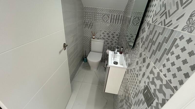 3 спальная комната вилла продается