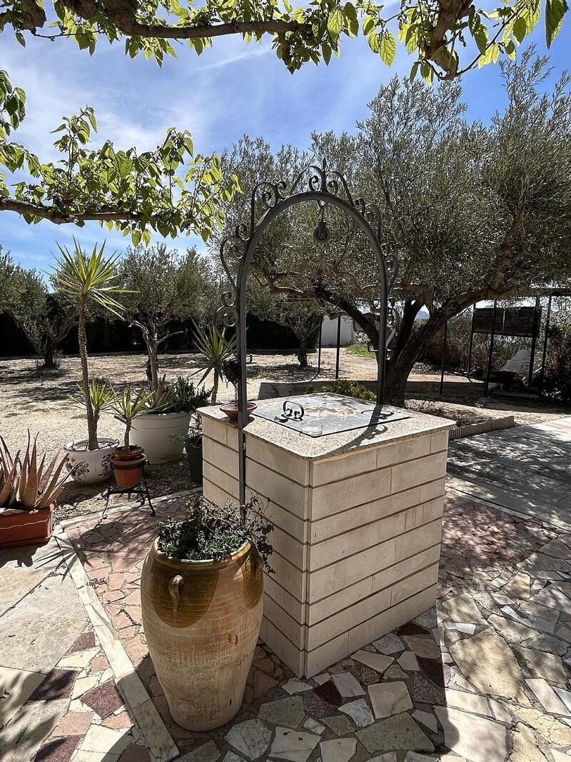 2 bedroom Country House for sale