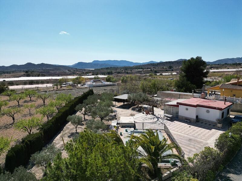 2 bedroom Country House for sale
