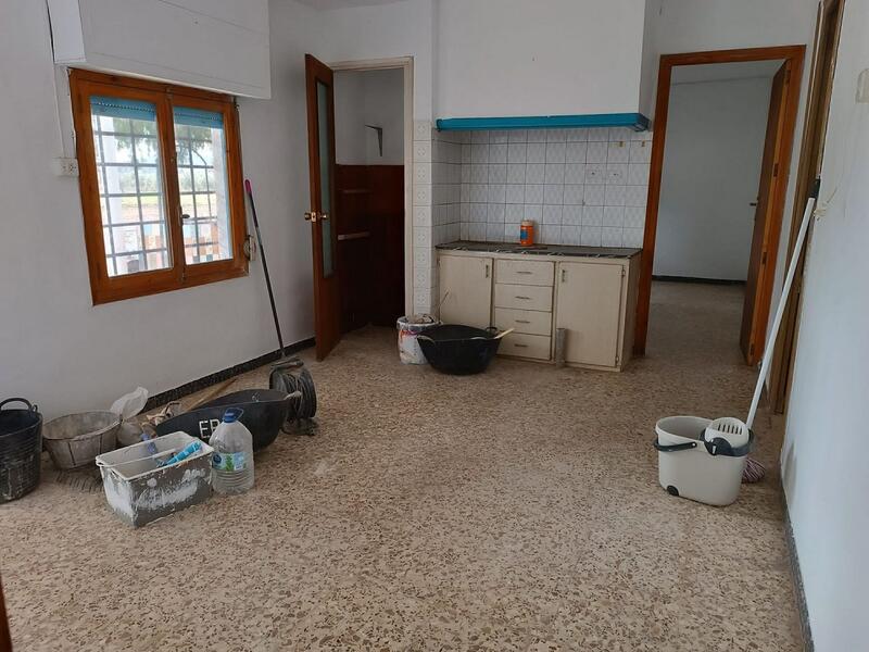 5 спальная комната Деревенский Дом продается