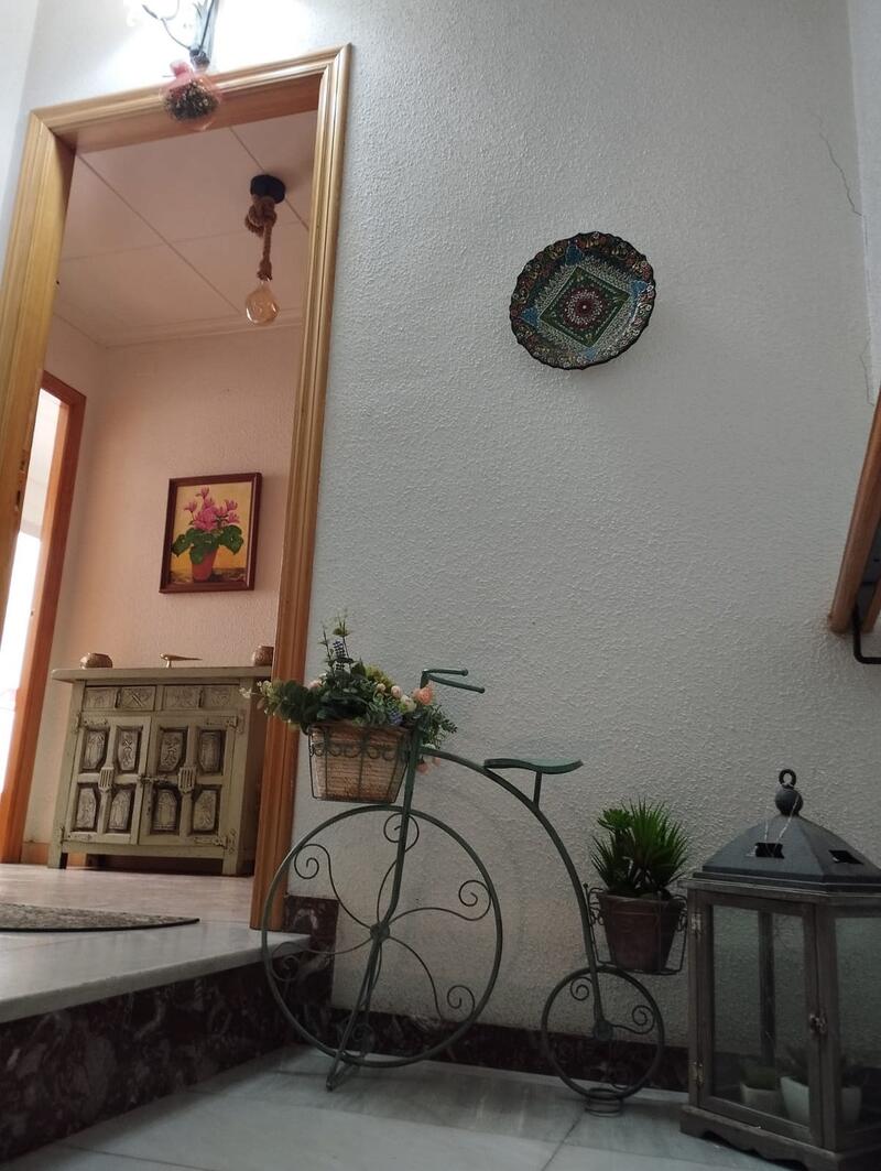 4 Schlafzimmer Stadthaus zu verkaufen
