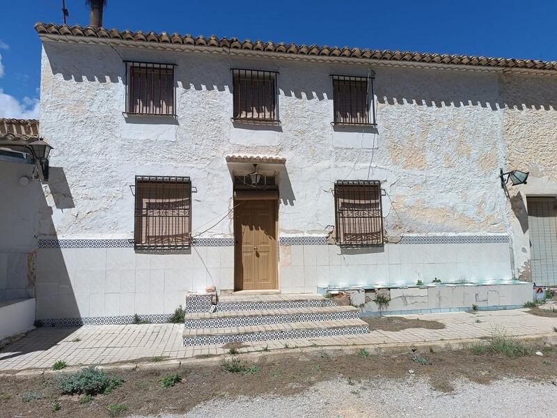 Lantställe till salu i Yecla, Murcia
