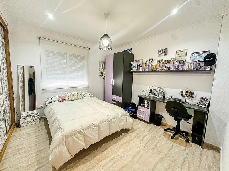 3 Schlafzimmer Stadthaus zu verkaufen