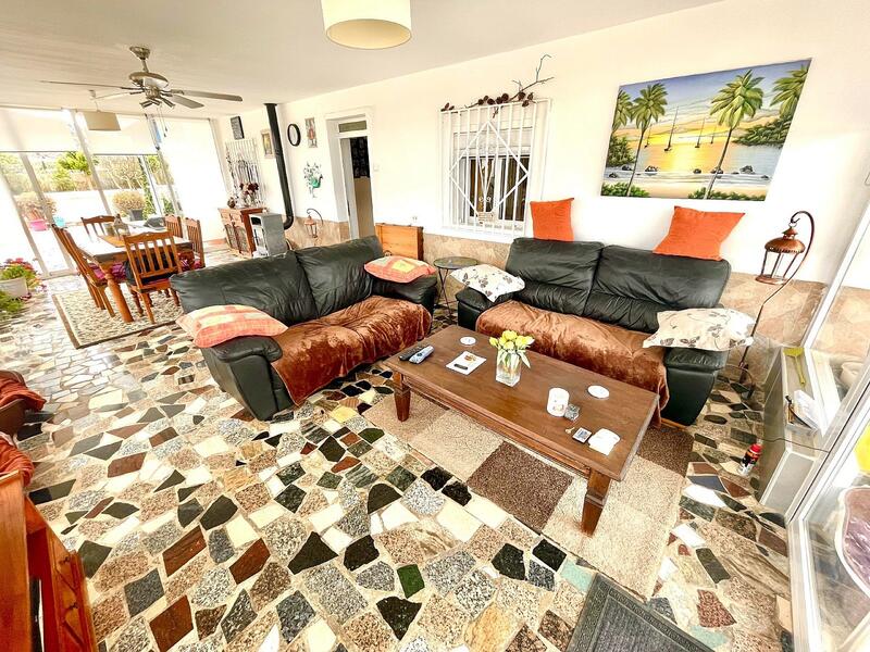4 Schlafzimmer Villa zu verkaufen