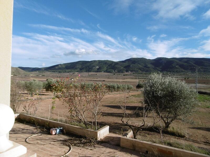2 Cuarto Casa de Campo en venta