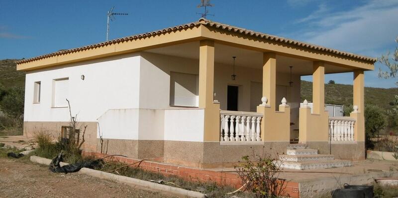 2 Cuarto Casa de Campo en venta
