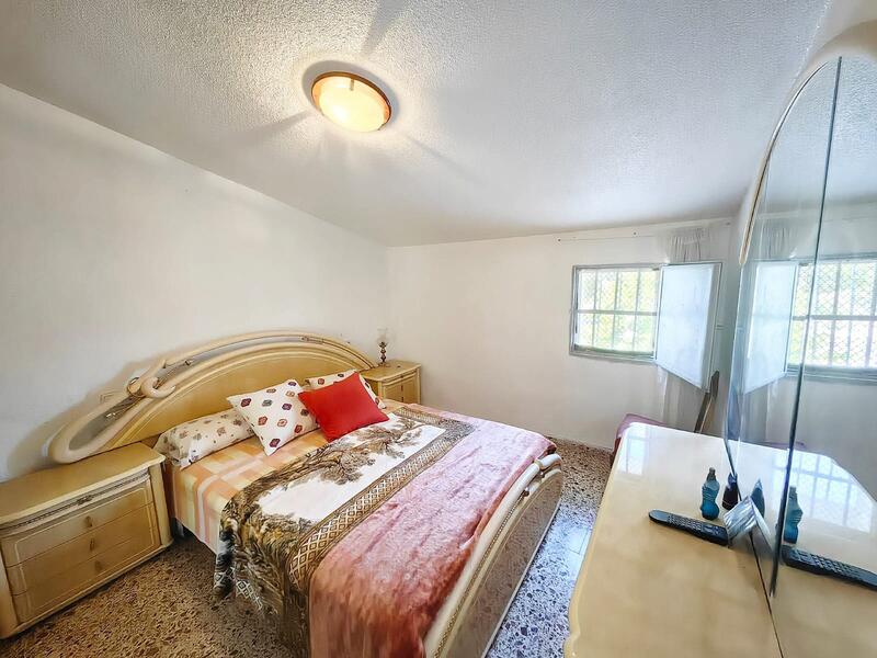 5 slaapkamer Grotwoning Te koop
