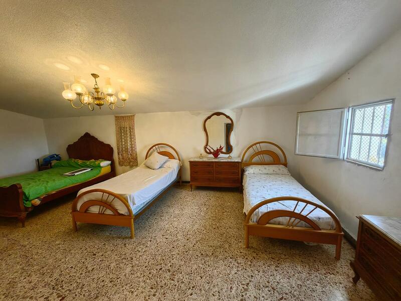 5 slaapkamer Grotwoning Te koop