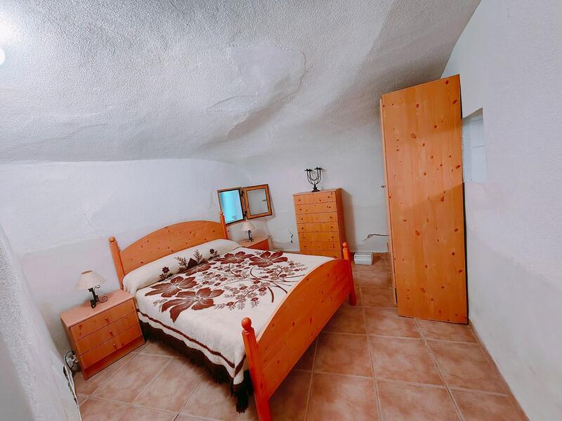 4 Schlafzimmer Höhlenhaus zu verkaufen