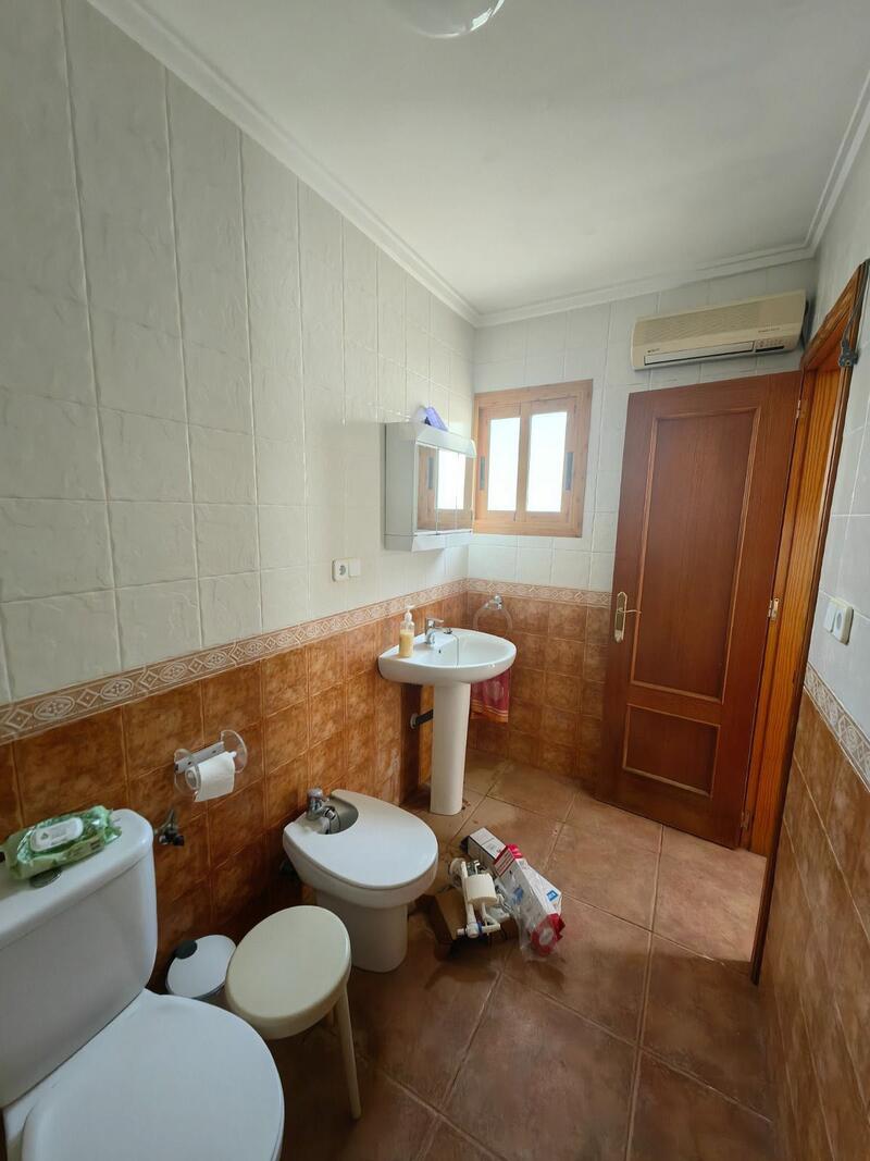 4 Schlafzimmer Höhlenhaus zu verkaufen