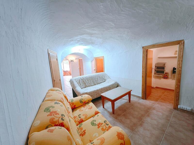 4 Schlafzimmer Höhlenhaus zu verkaufen