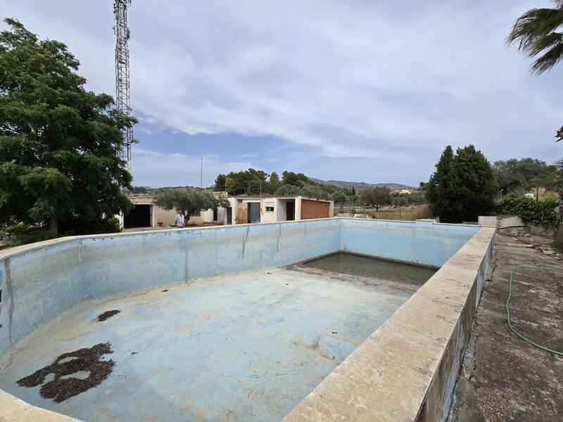 Country House for sale