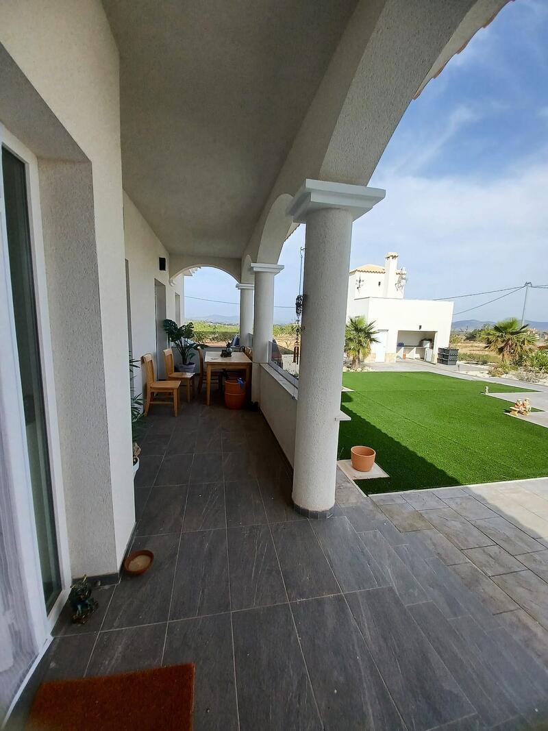 6 Cuarto Villa en venta