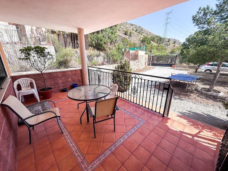 3 bedroom Country House for sale
