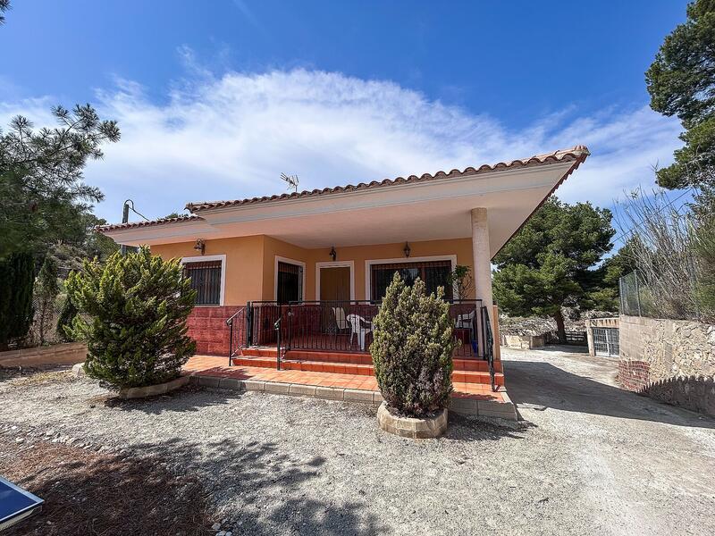 3 bedroom Country House for sale