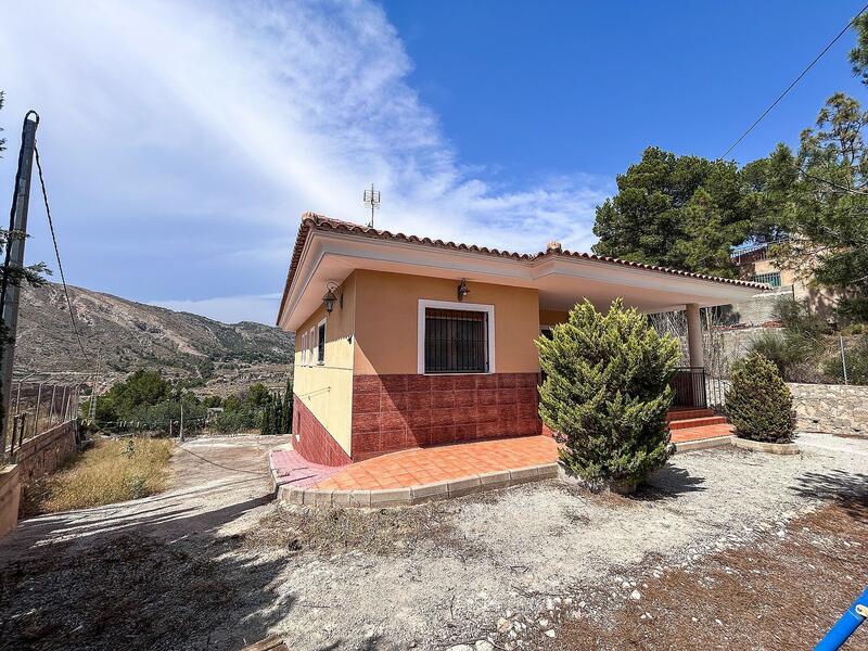 3 bedroom Country House for sale