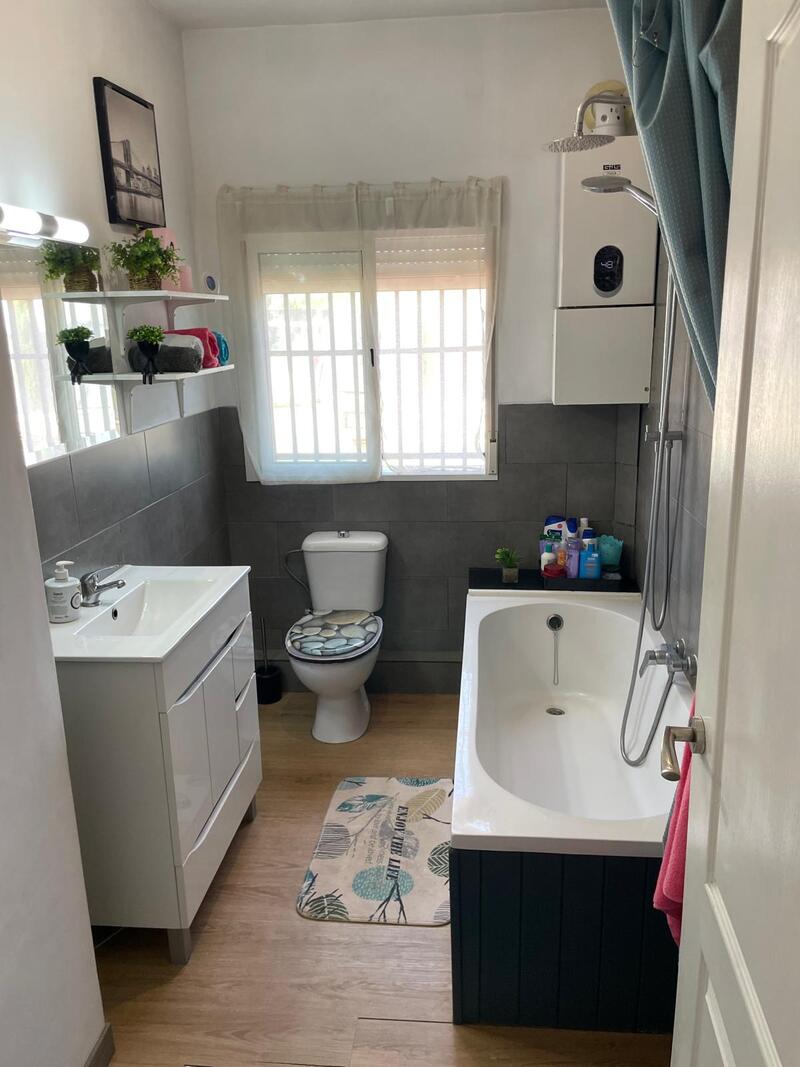 2 Cuarto Villa en venta
