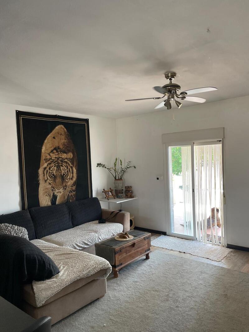 2 Cuarto Villa en venta