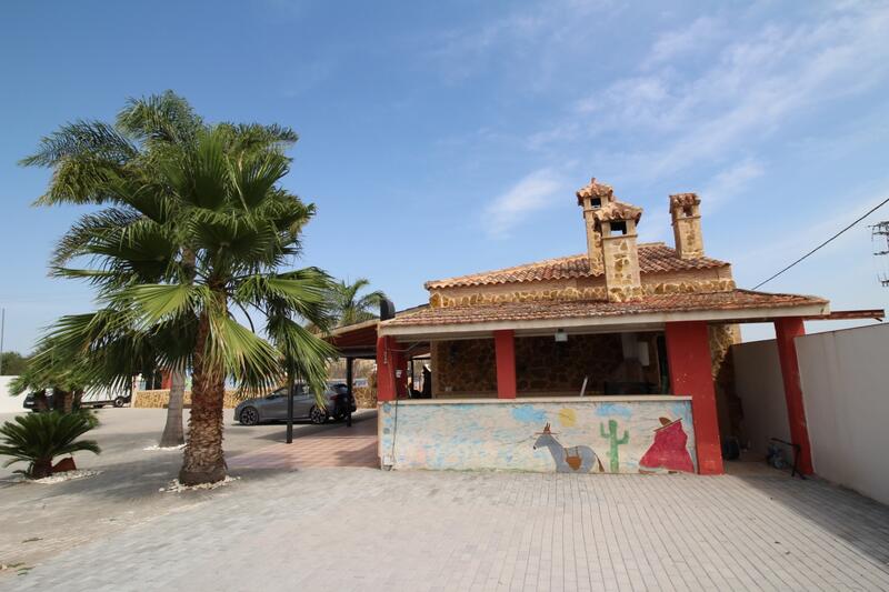 3 Cuarto Villa en venta