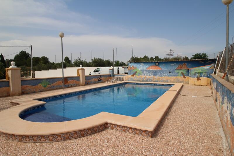 3 Cuarto Villa en venta