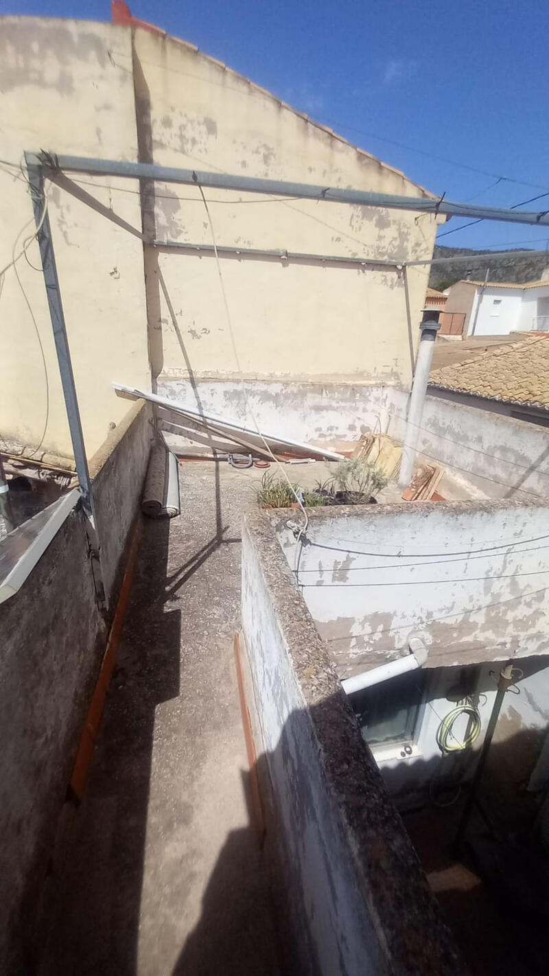 3 bedroom Townhouse for sale