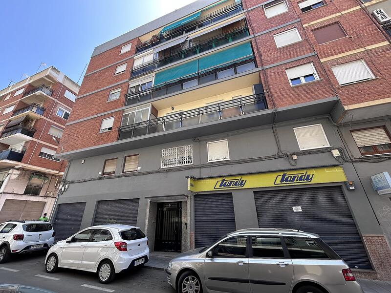 Lägenhet till salu i Elda, Alicante
